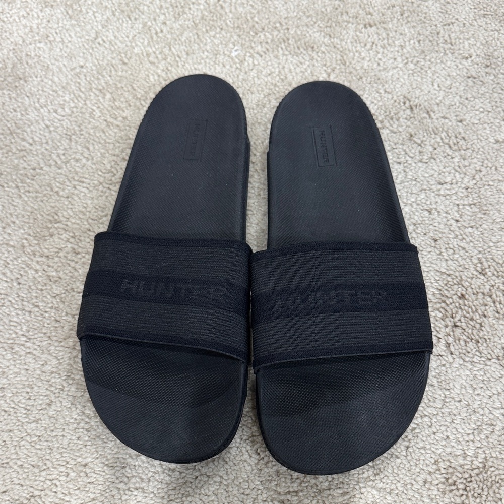 Hunter All-Black Slide Sandals